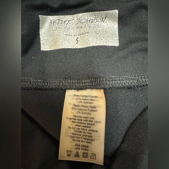 Betsey Johnson Black Lace Detail Leggings - Picture 6 of 8